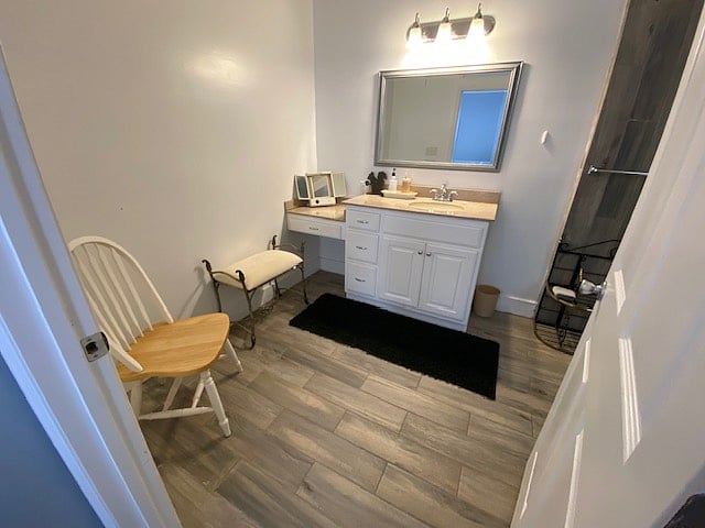 Furnished Finder property 620984_1 photo 12
