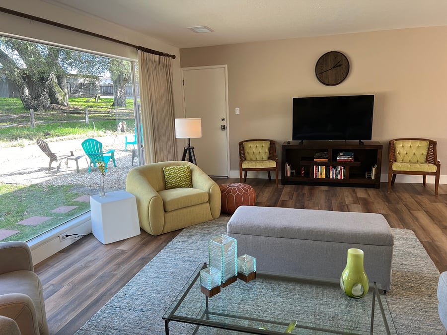 Furnished Finder property 621004_1 photo 3