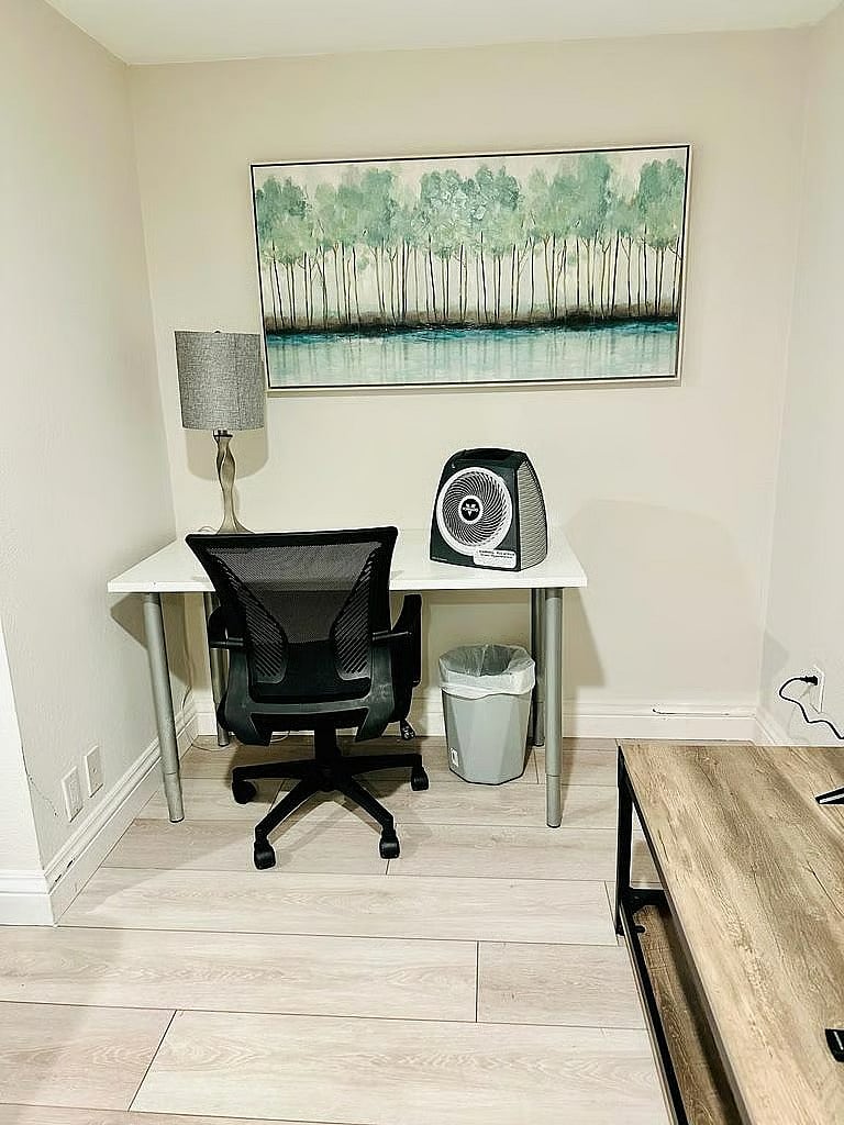 Furnished Finder property 621025_1 photo 6