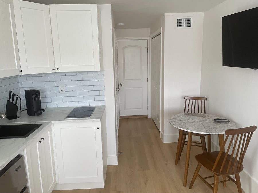 Furnished Finder property 621061_1 photo 3