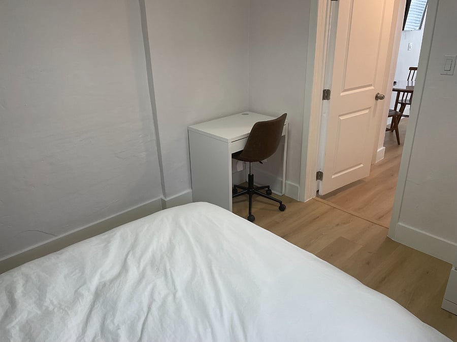 Furnished Finder property 621061_1 photo 9