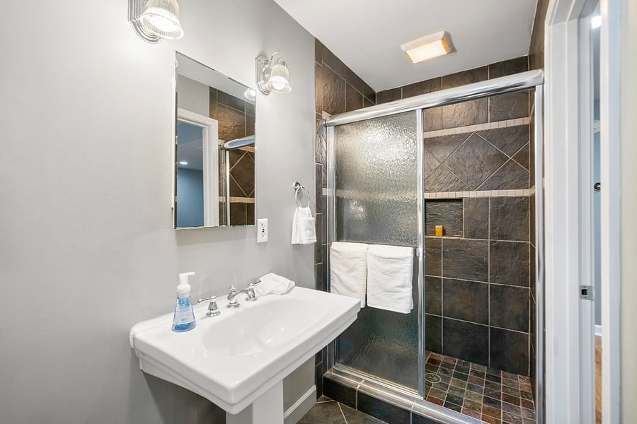 Furnished Finder property 621083_1 photo 6