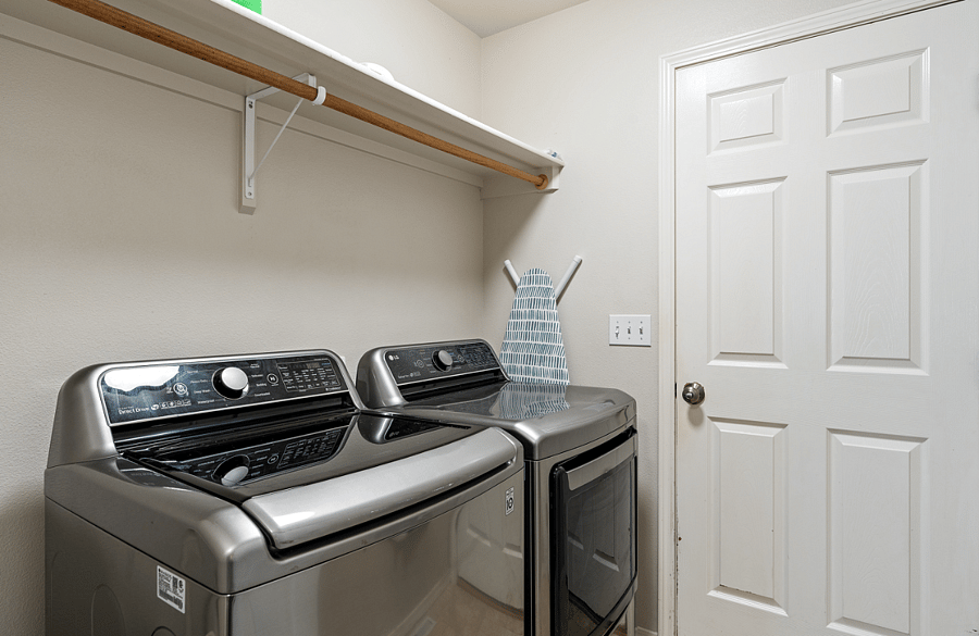 Furnished Finder property 621110_1 photo 27
