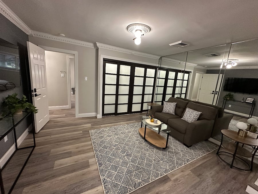 The Jefferson Suite - Private Living Room