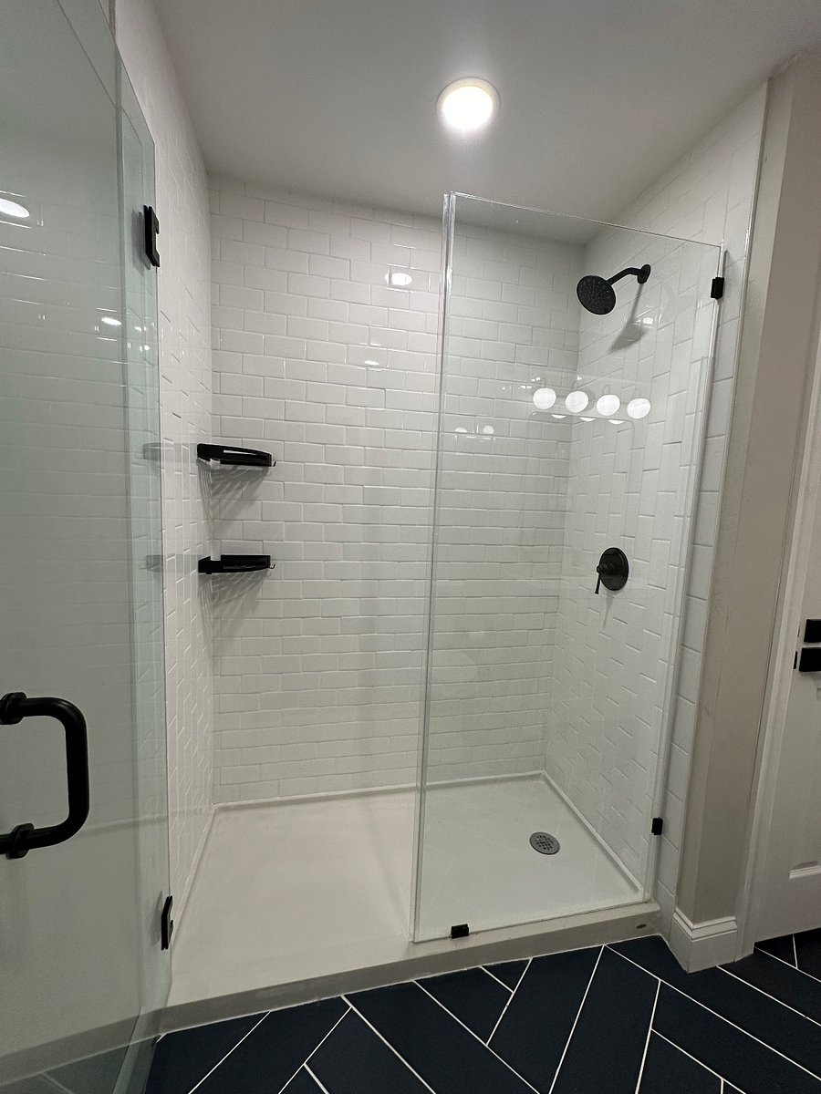 The Jefferson Suite - Private Bathroom