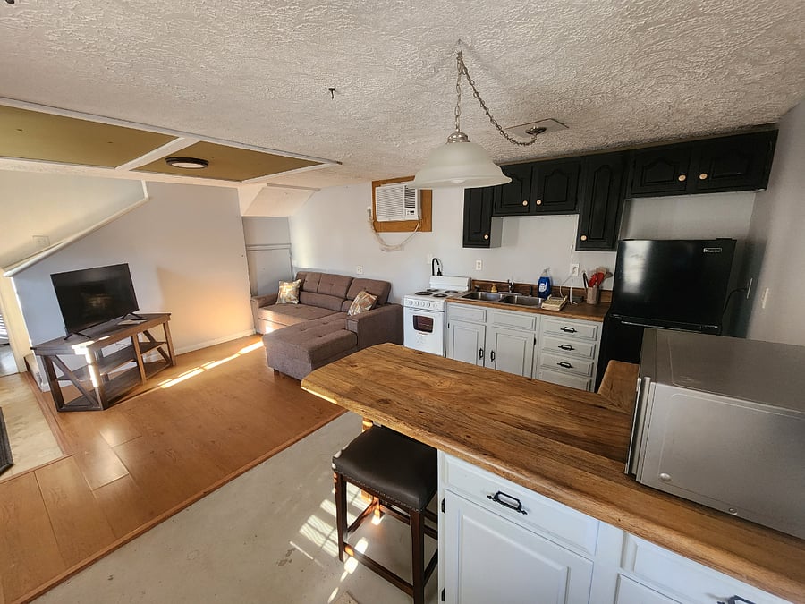 Furnished Finder property 621183_1 photo 3