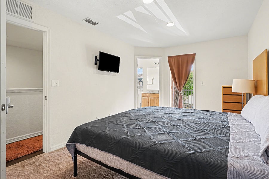 Furnished Finder property 621212_1 photo 12