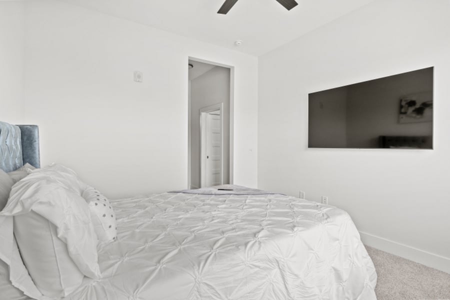 Furnished Finder property 621220_1 photo 13