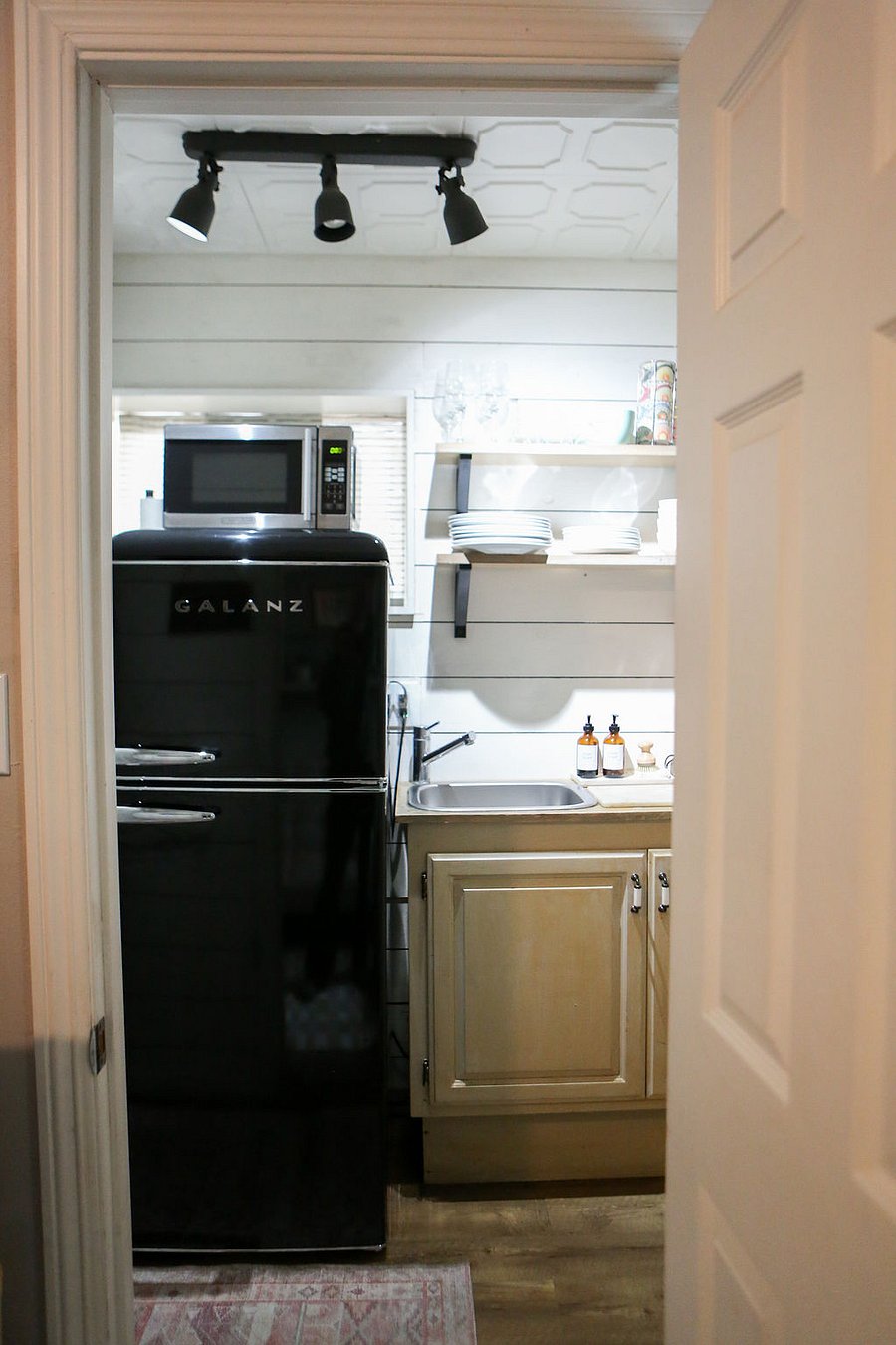 Furnished Finder property 621380_1 photo 75