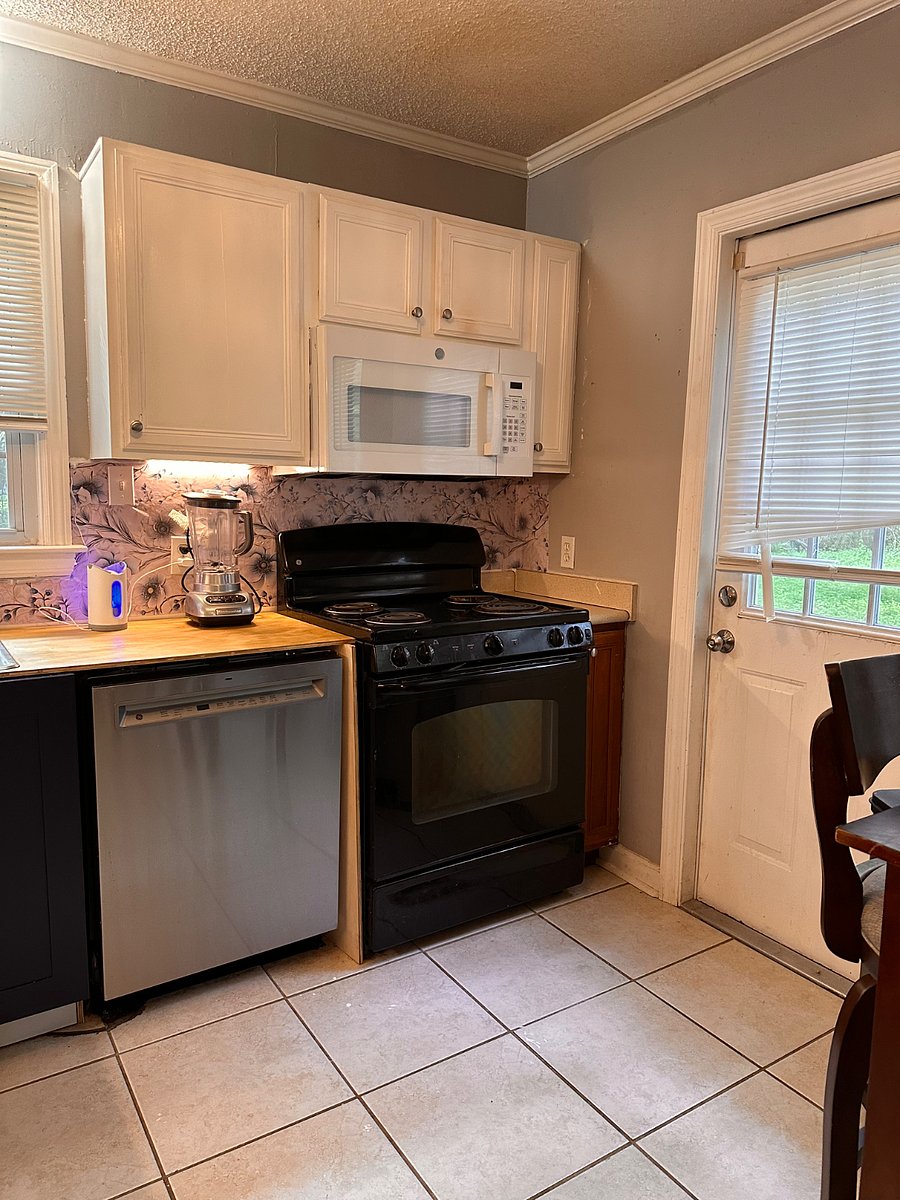 Furnished Finder property 621392_1 photo 12