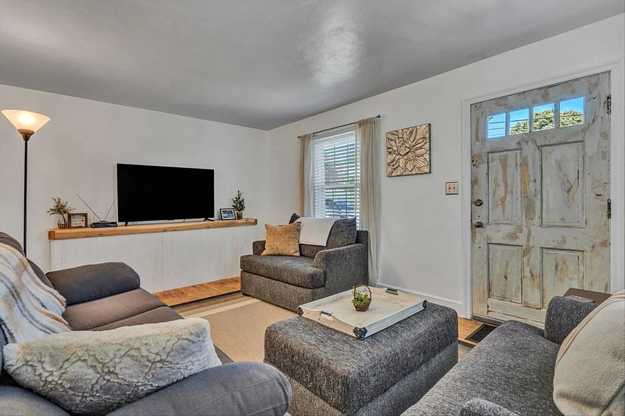 Furnished Finder property 621468_1 photo 3