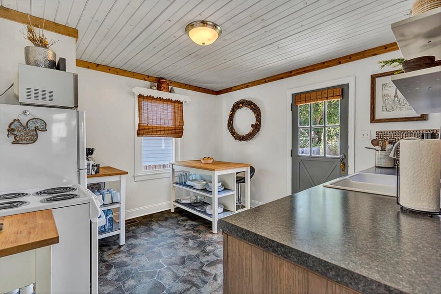 Furnished Finder property 621468_1 photo 10