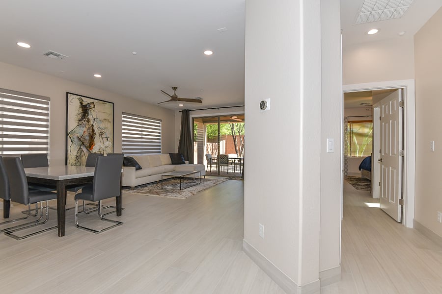 SPACIOUS OPEN FLOORPLAN WITH TILE THROUGHOUT