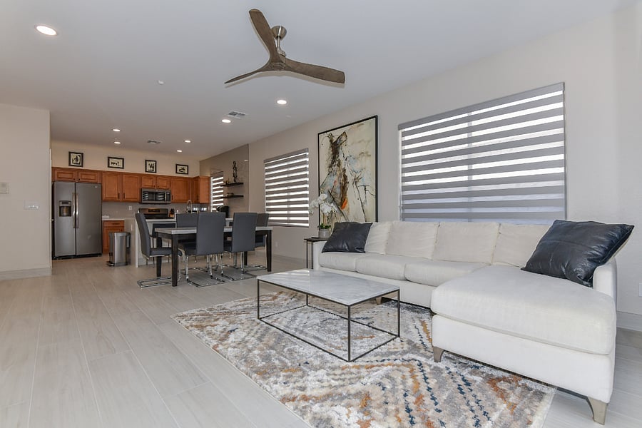 SPACIOUS OPEN FLOORPLAN WITH TILE THROUGHOUT