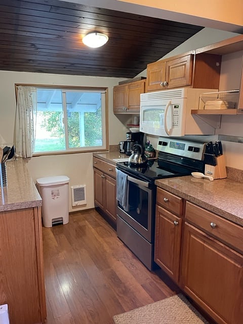 Furnished Finder property 621524_1 photo 4