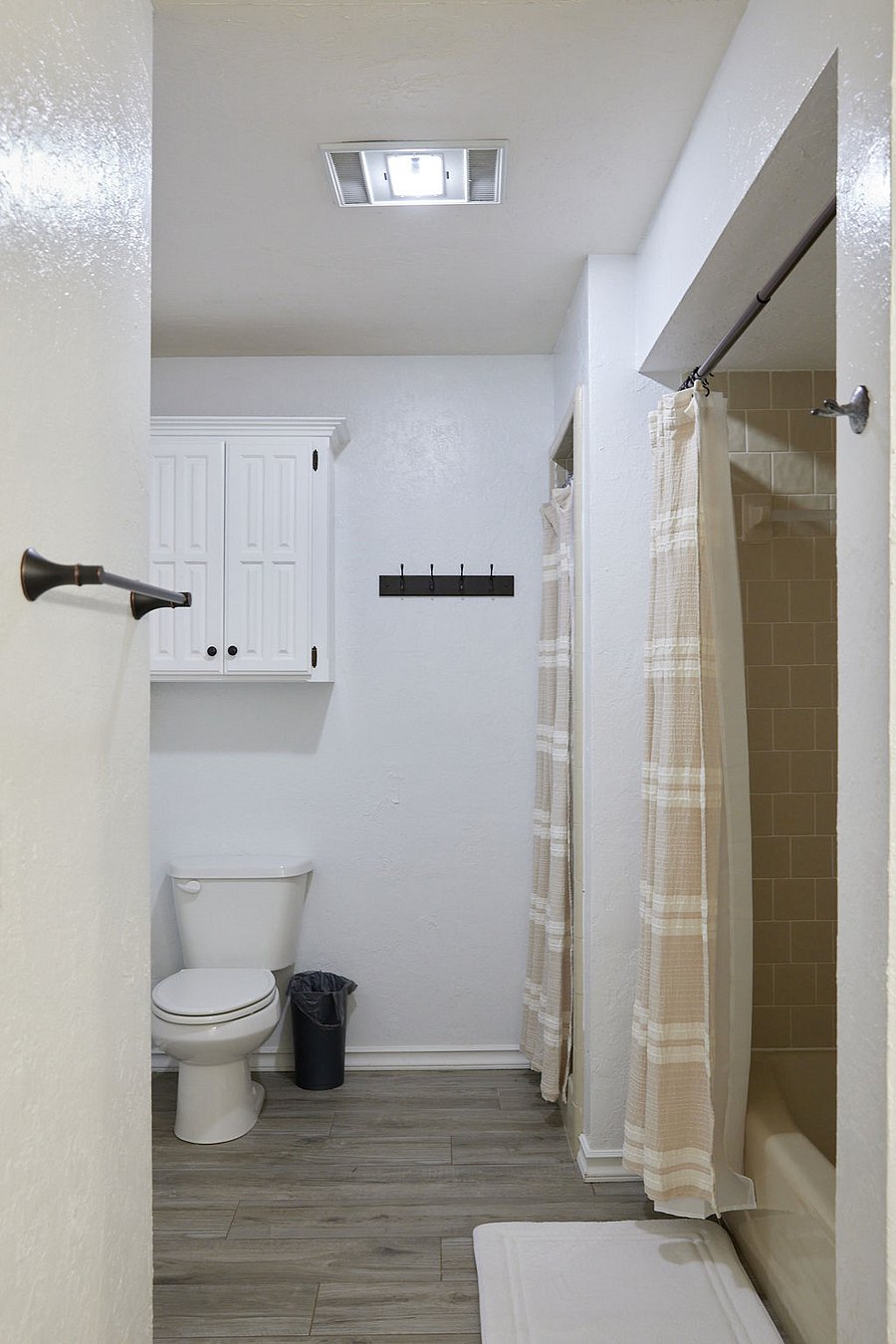 Furnished Finder property 621595_1 photo 56