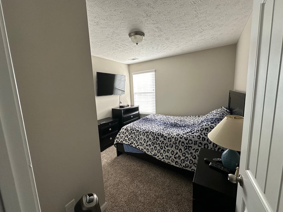 Furnished Finder property 621800_1 photo 3