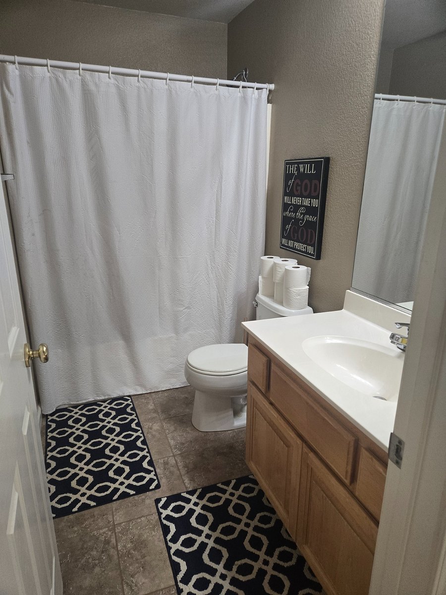 Furnished Finder property 621804_1 photo 3
