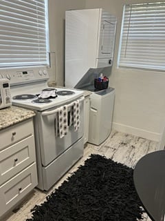 Furnished Finder property 621809_1 photo 3