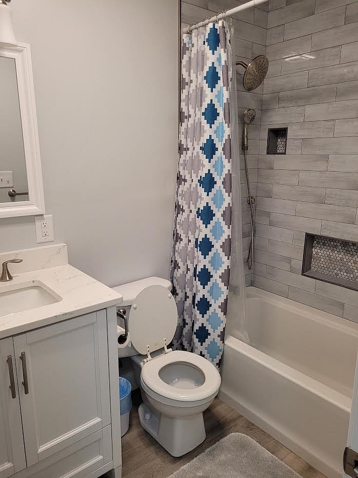 Hall Bathroom