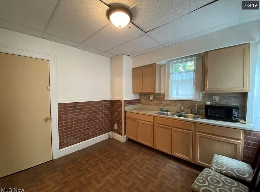 Furnished Finder property 621878_1 photo 3