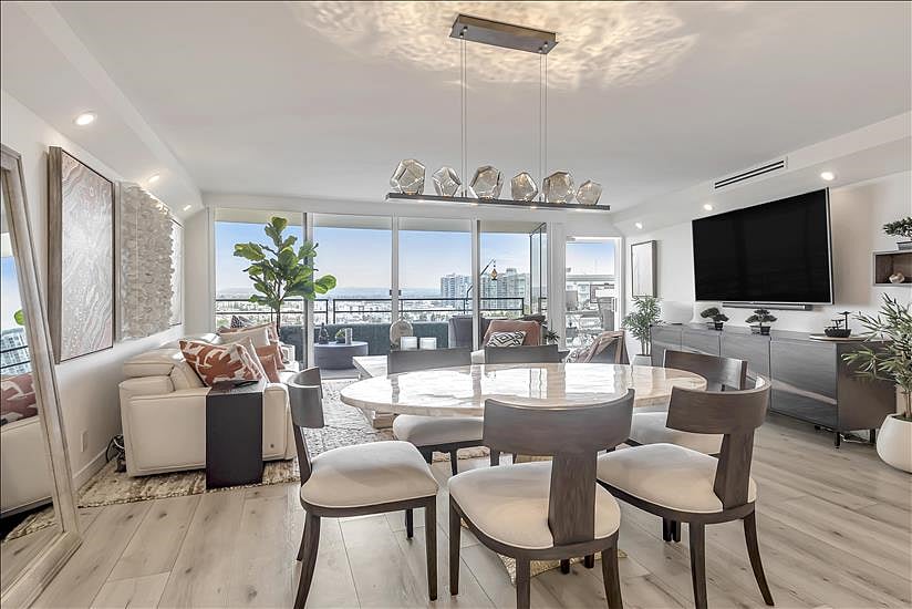 Furnished Finder property 621926_1 photo 13