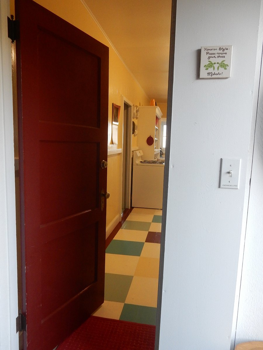 Entrance looking into kitchen.