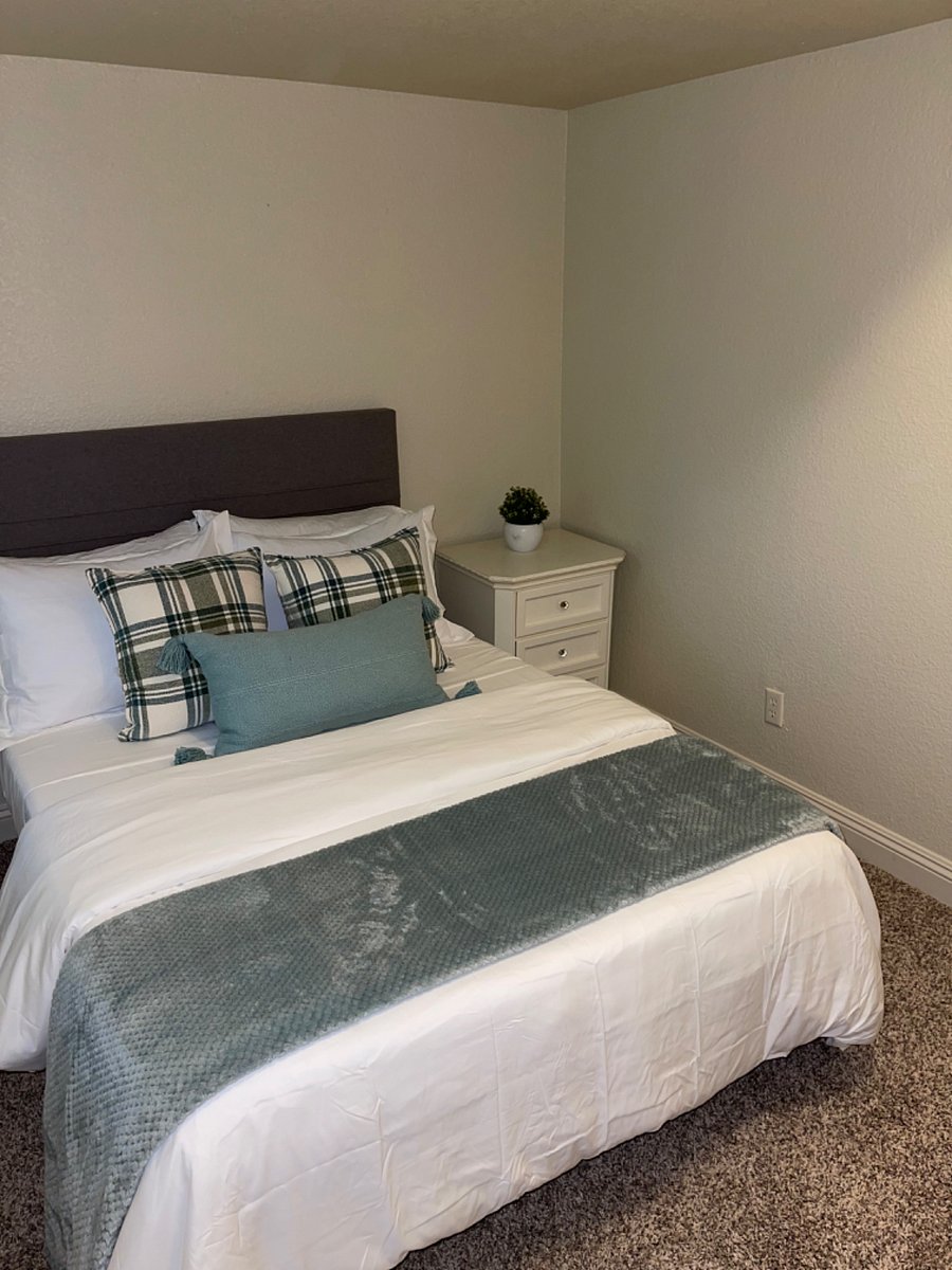 Furnished Finder property 621999_1 photo 17