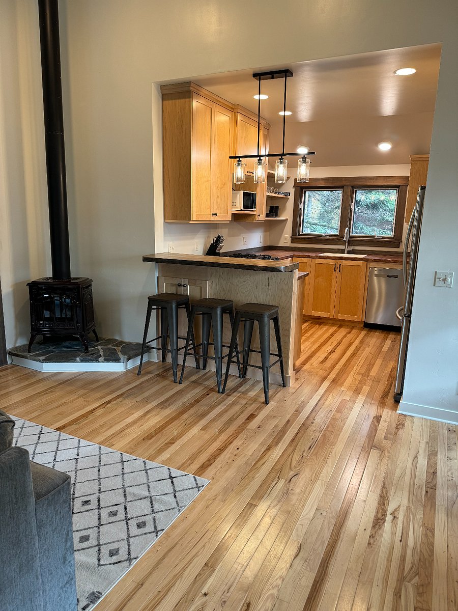 Furnished Finder property 622000_1 photo 1