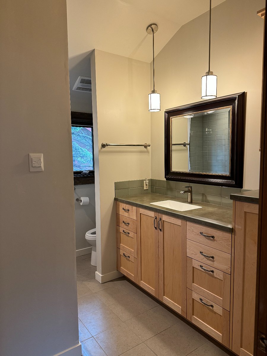 Furnished Finder property 622000_1 photo 3