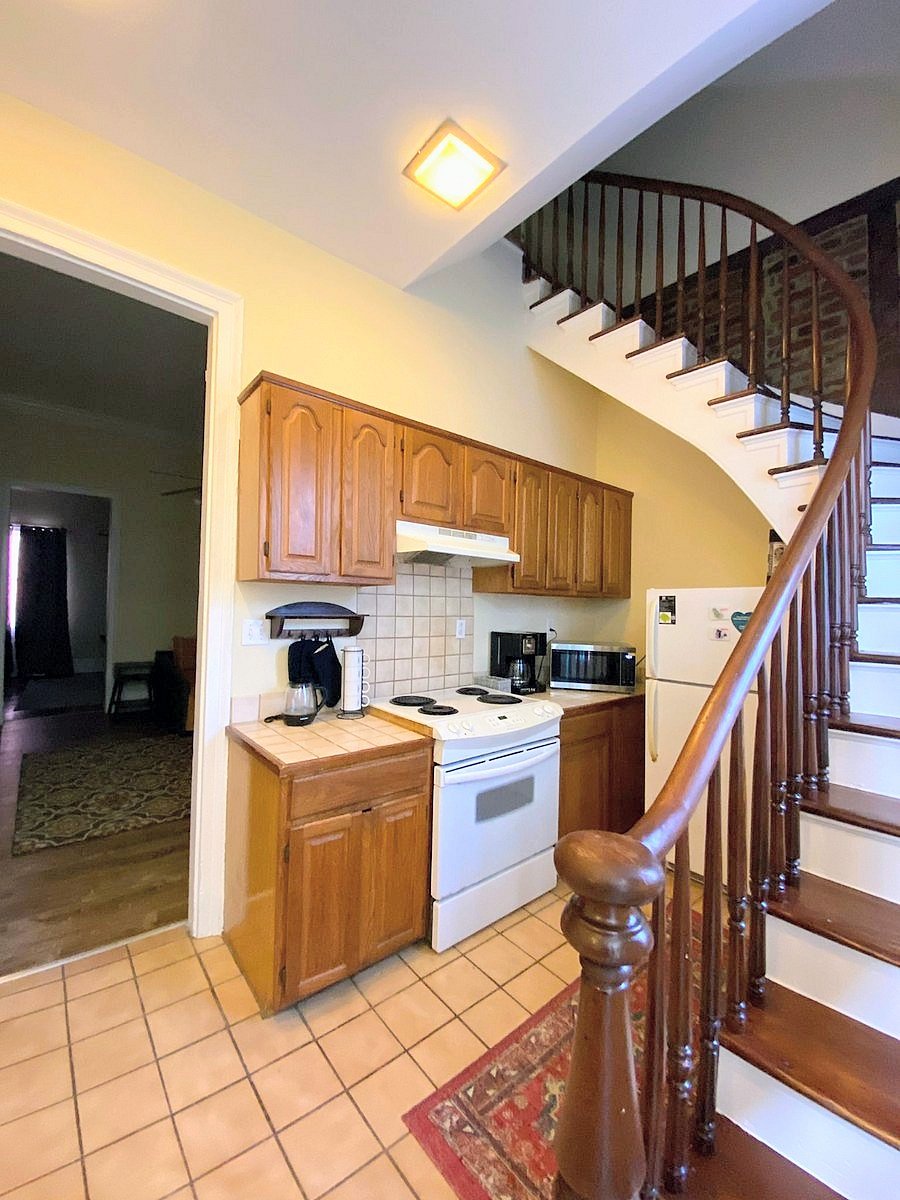 Furnished Finder property 622073_2 photo 8