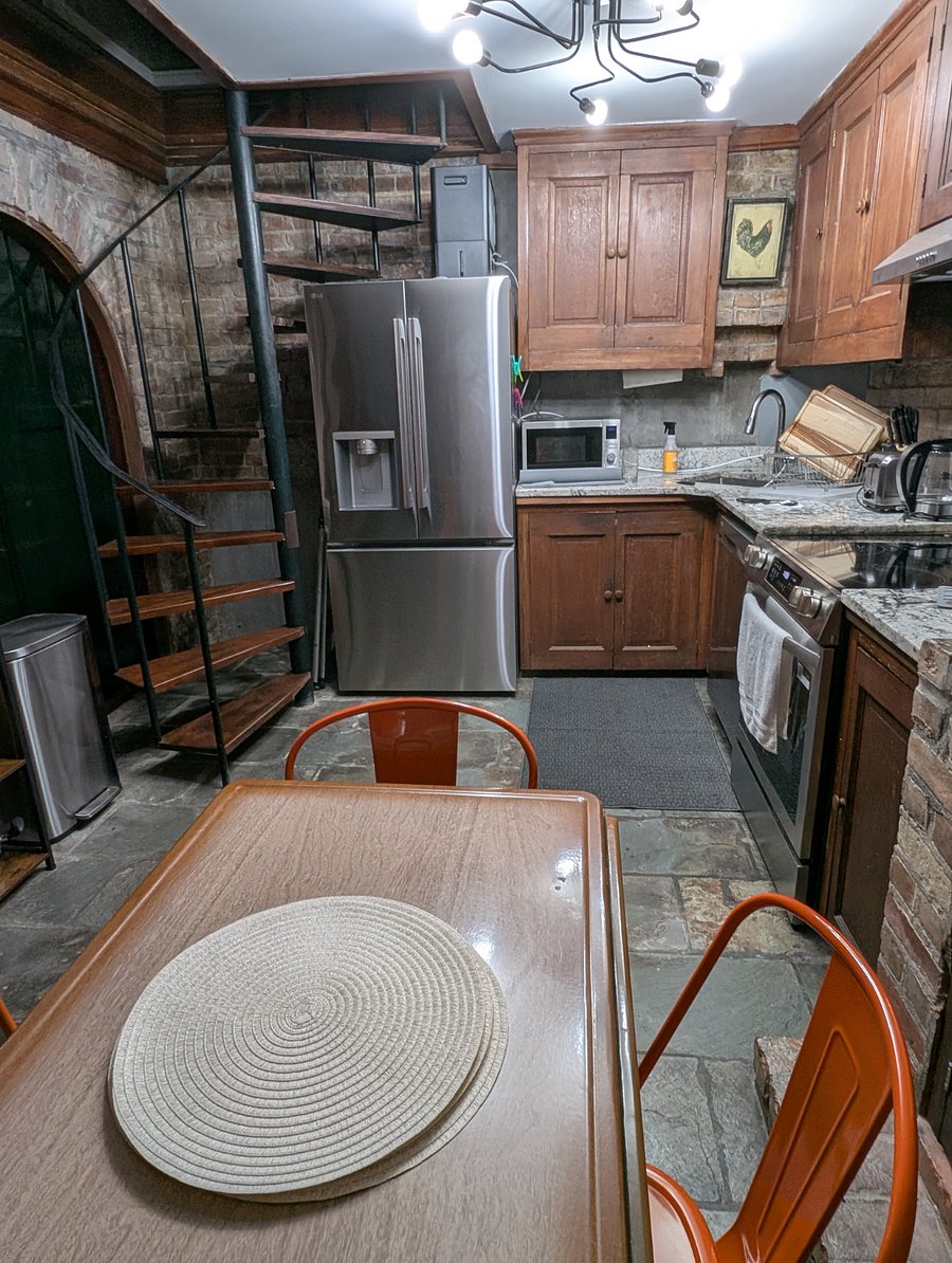 Furnished Finder property 622073_3 photo 4