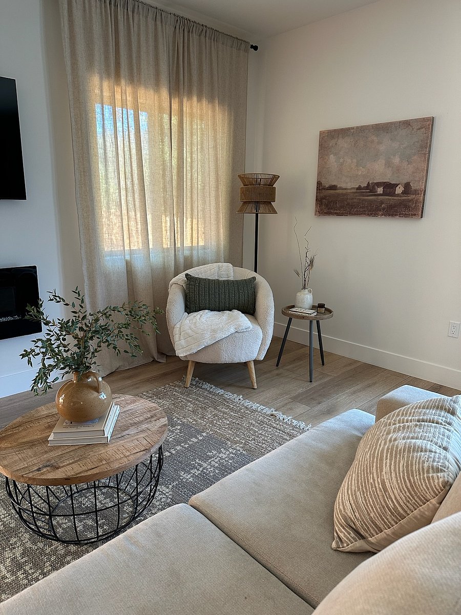 Furnished Finder property 622115_1 photo 3