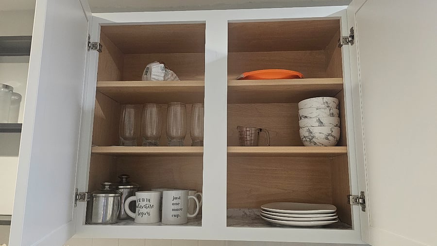Dishes and mugs