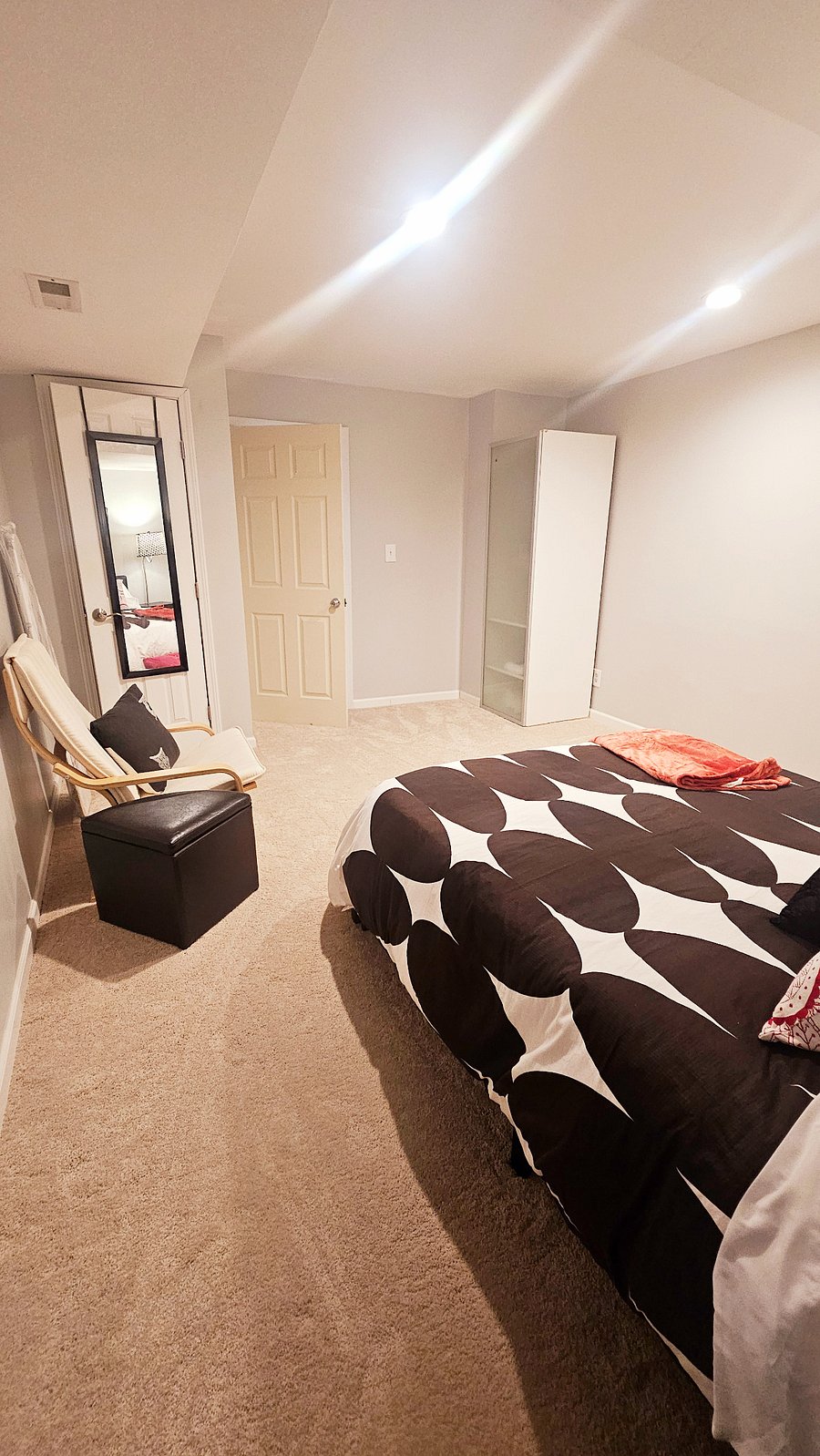 bedroom, reading chair