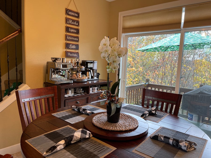 Dining area in kitchen with coffee bar