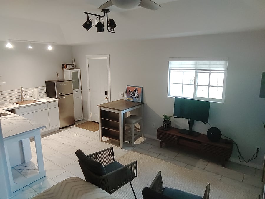 Furnished Finder property 622207_1 photo 3