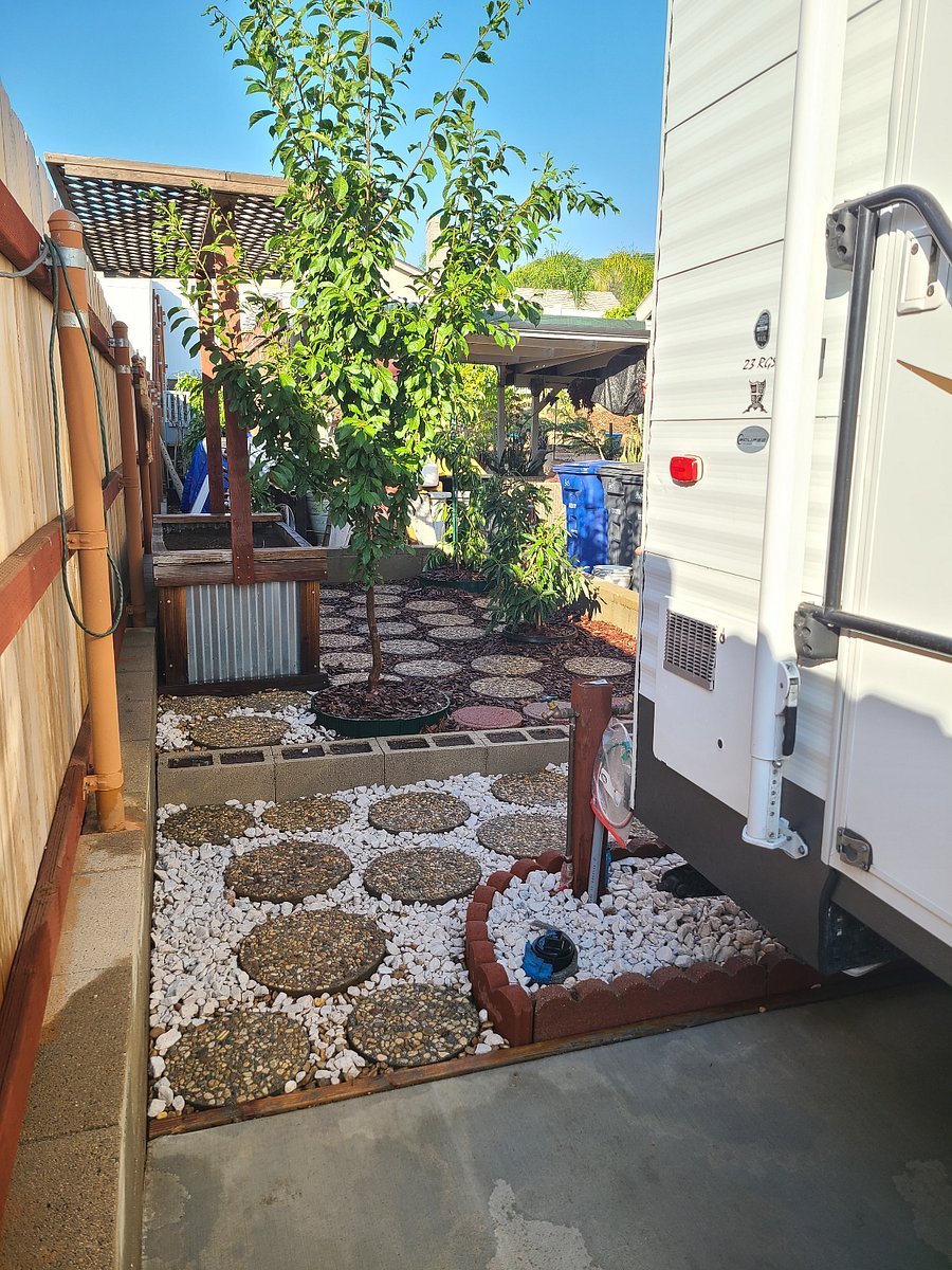 Furnished Finder property 622295_1 photo 3