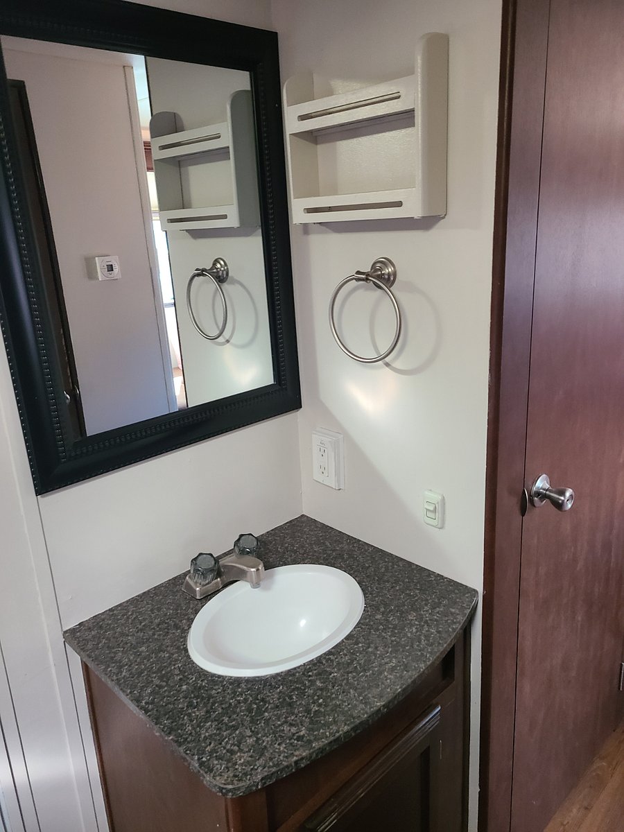 Furnished Finder property 622295_1 photo 11
