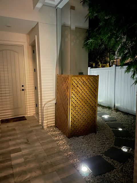 Private Entry