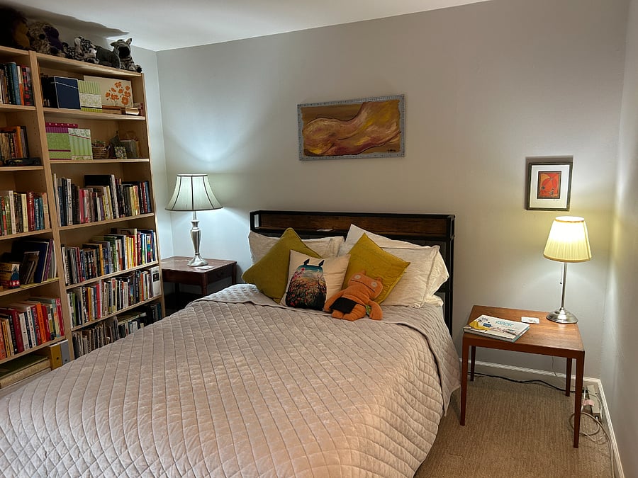 Second bedroom with double bed