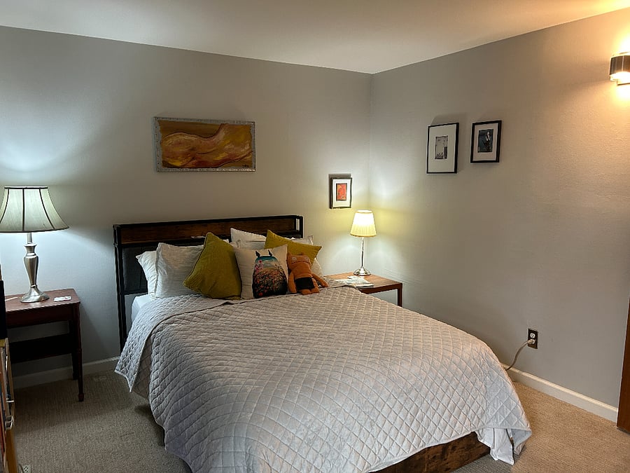 Second bedroom with double bed