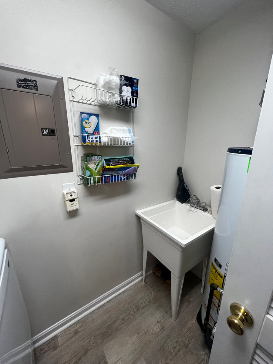 Furnished Finder property 622446_1 photo 17