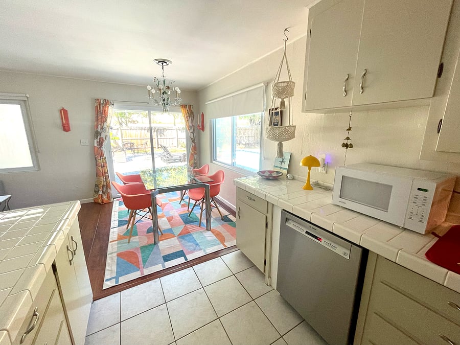 Furnished Finder property 622460_1 photo 13