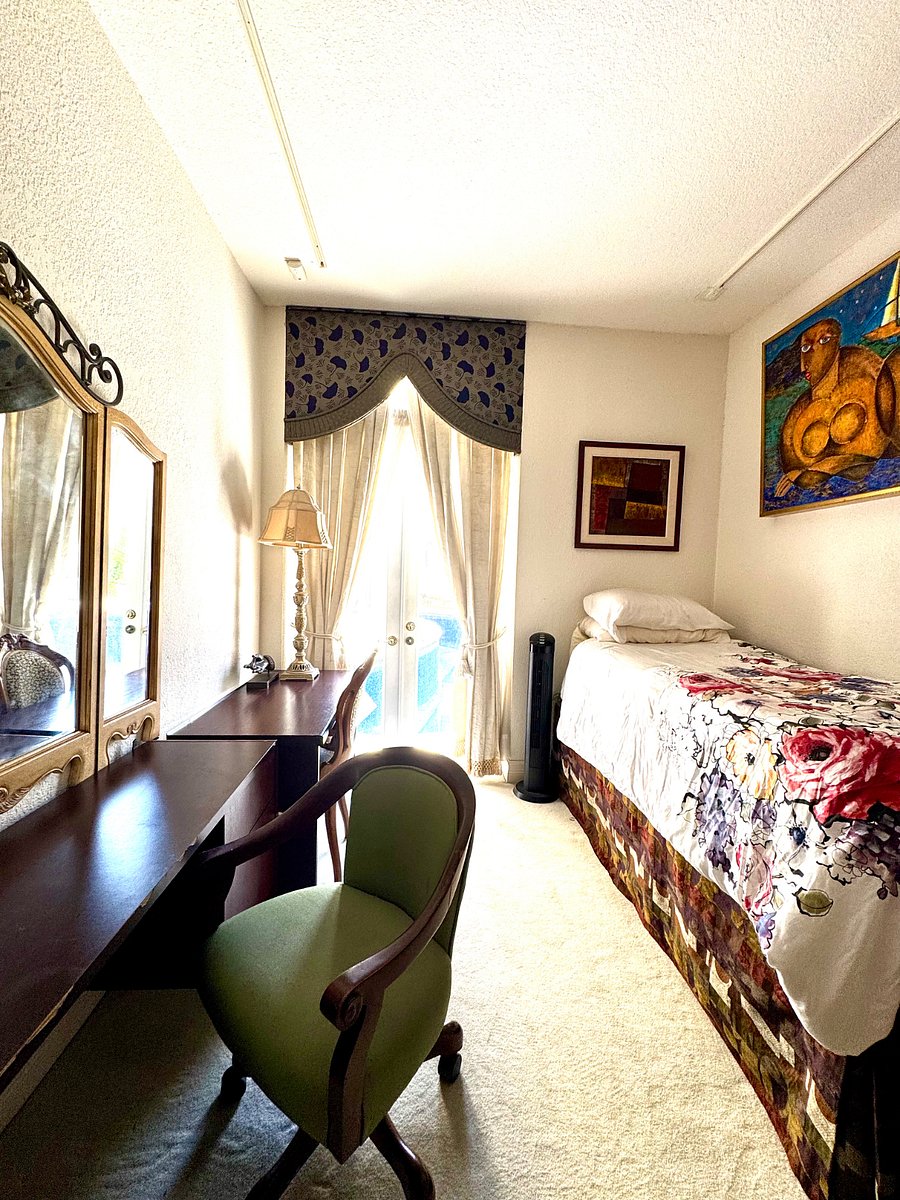 Room B3-$1350/month , separate entrance, single bed with thick comfortable mattress, 2 desks,
Compect fridge and microwave in room