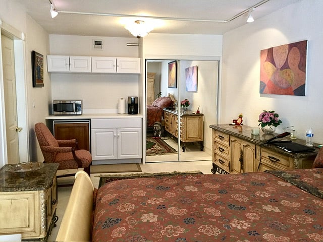Room B1-$1650/month
