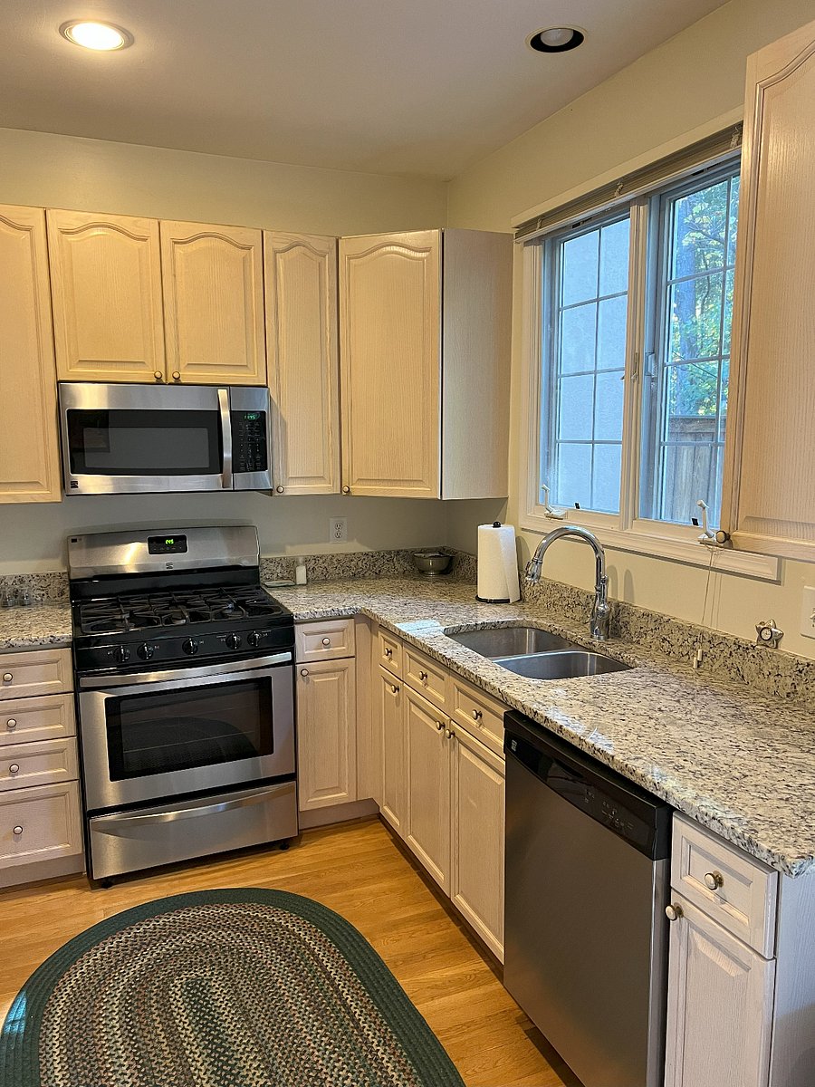 Furnished Finder property 622568_1 photo 16