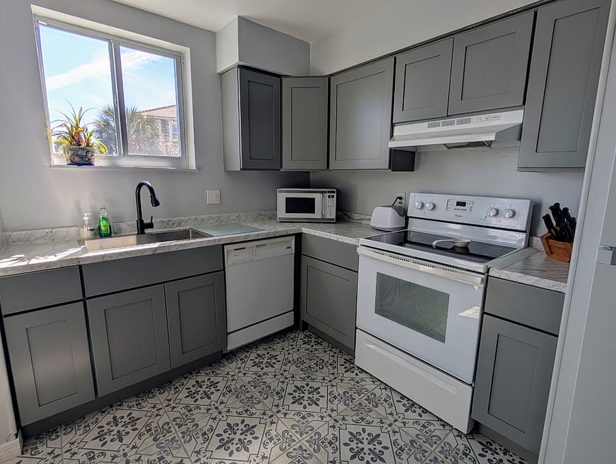 Furnished Finder property 622584_1 photo 11