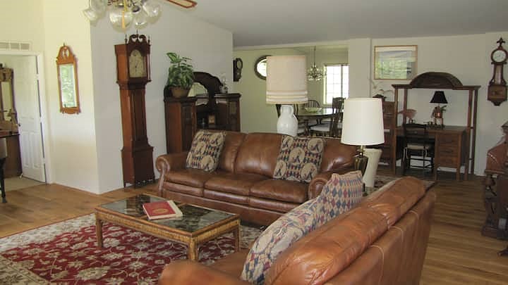 Furnished Finder property 622601_1 photo 23