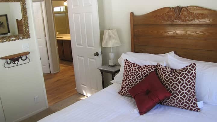 Furnished Finder property 622601_1 photo 27